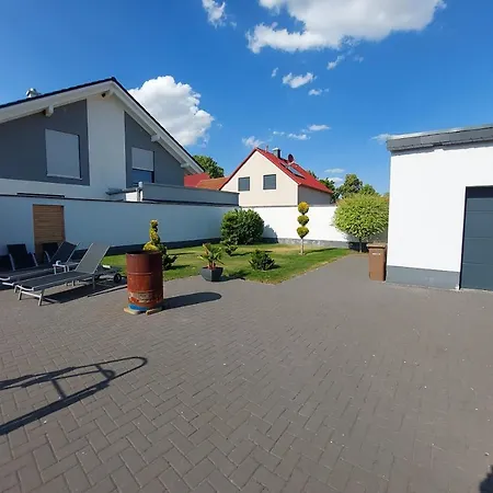 Modernes Appartement: Erfurt Autobahn Oasis Elxleben Exterior photo