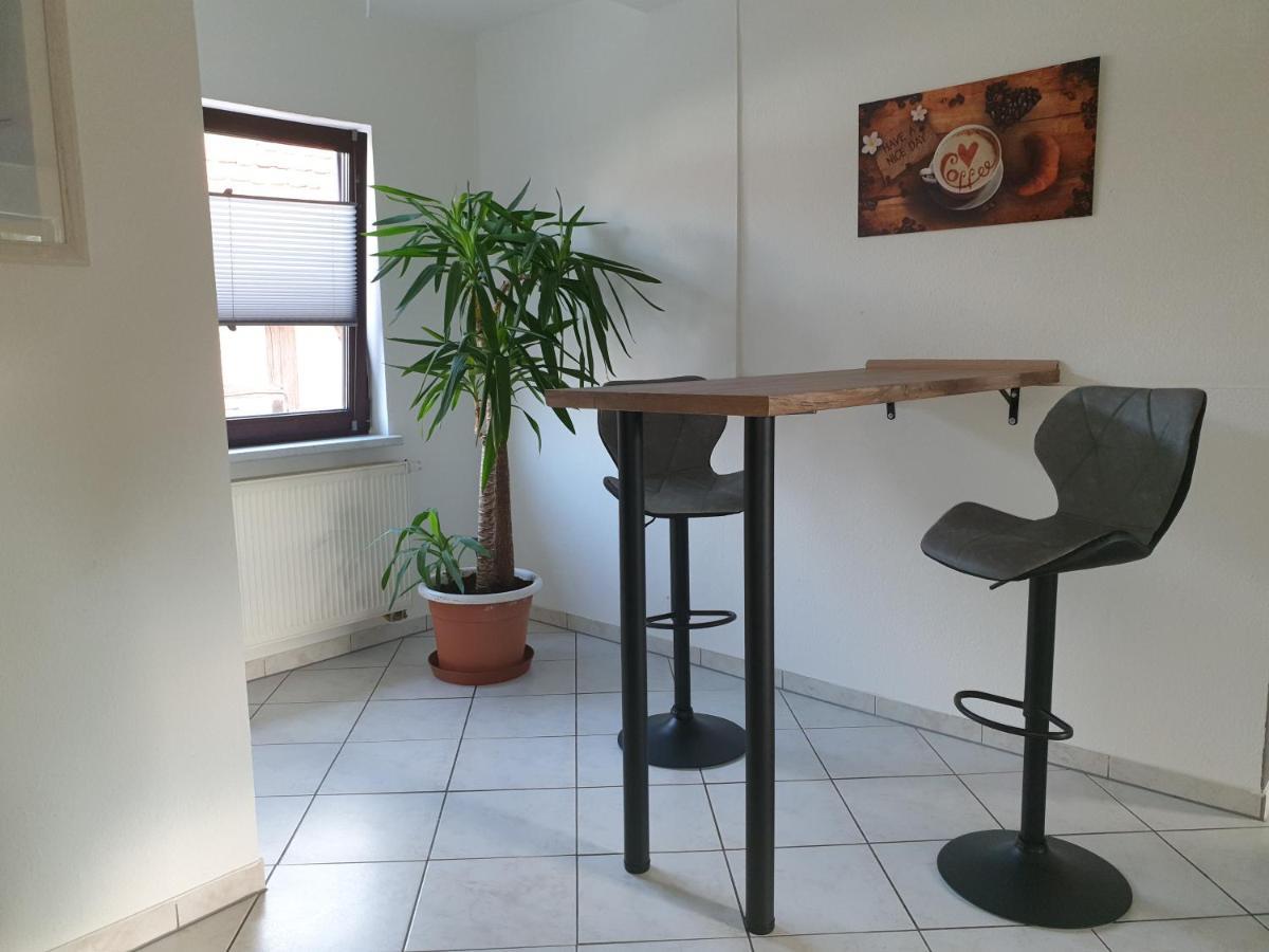 Modernes Appartement: Erfurt Autobahn Oasis Apartment Elxleben