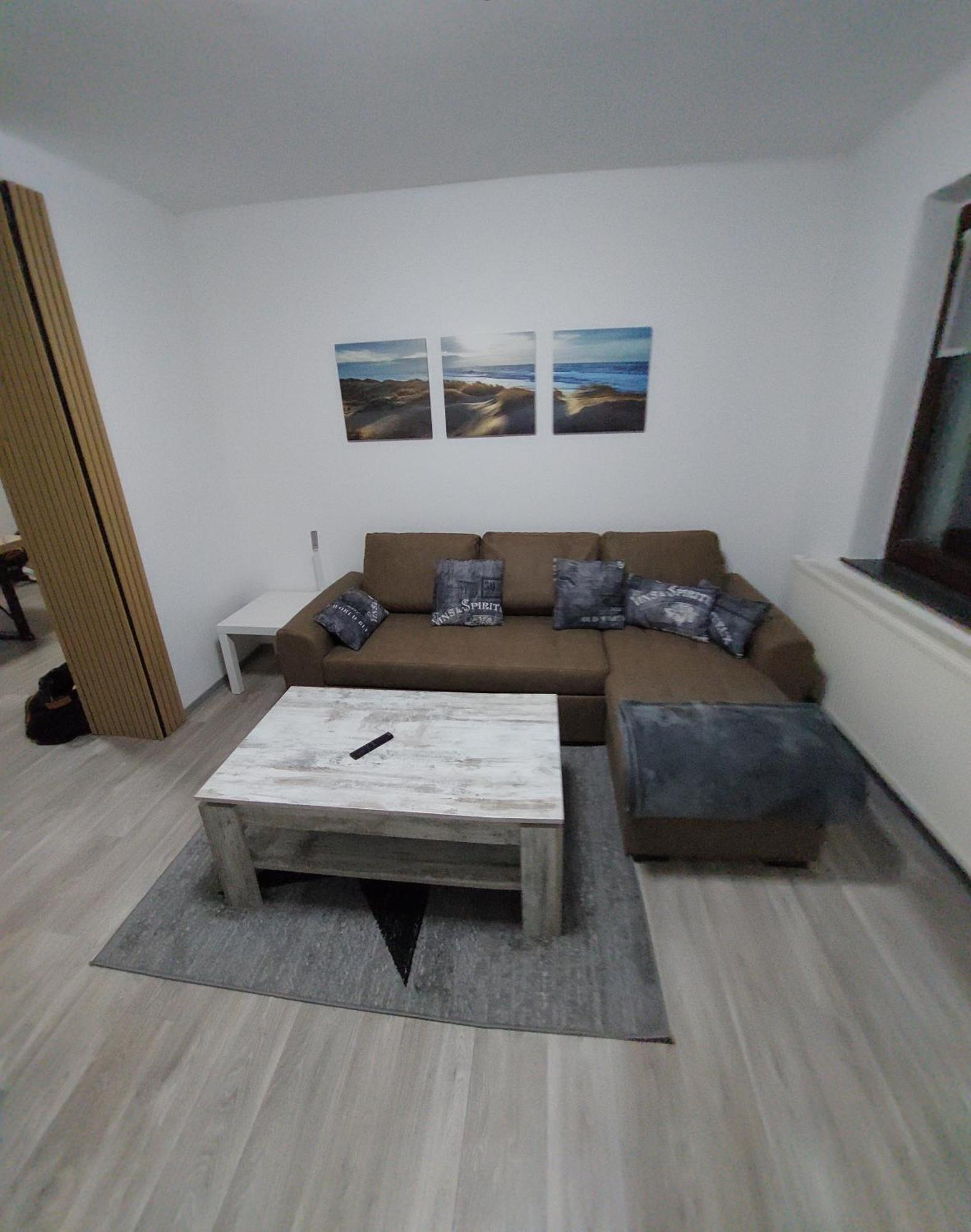 Apartment Modernes Appartement: Erfurt Autobahn Oasis