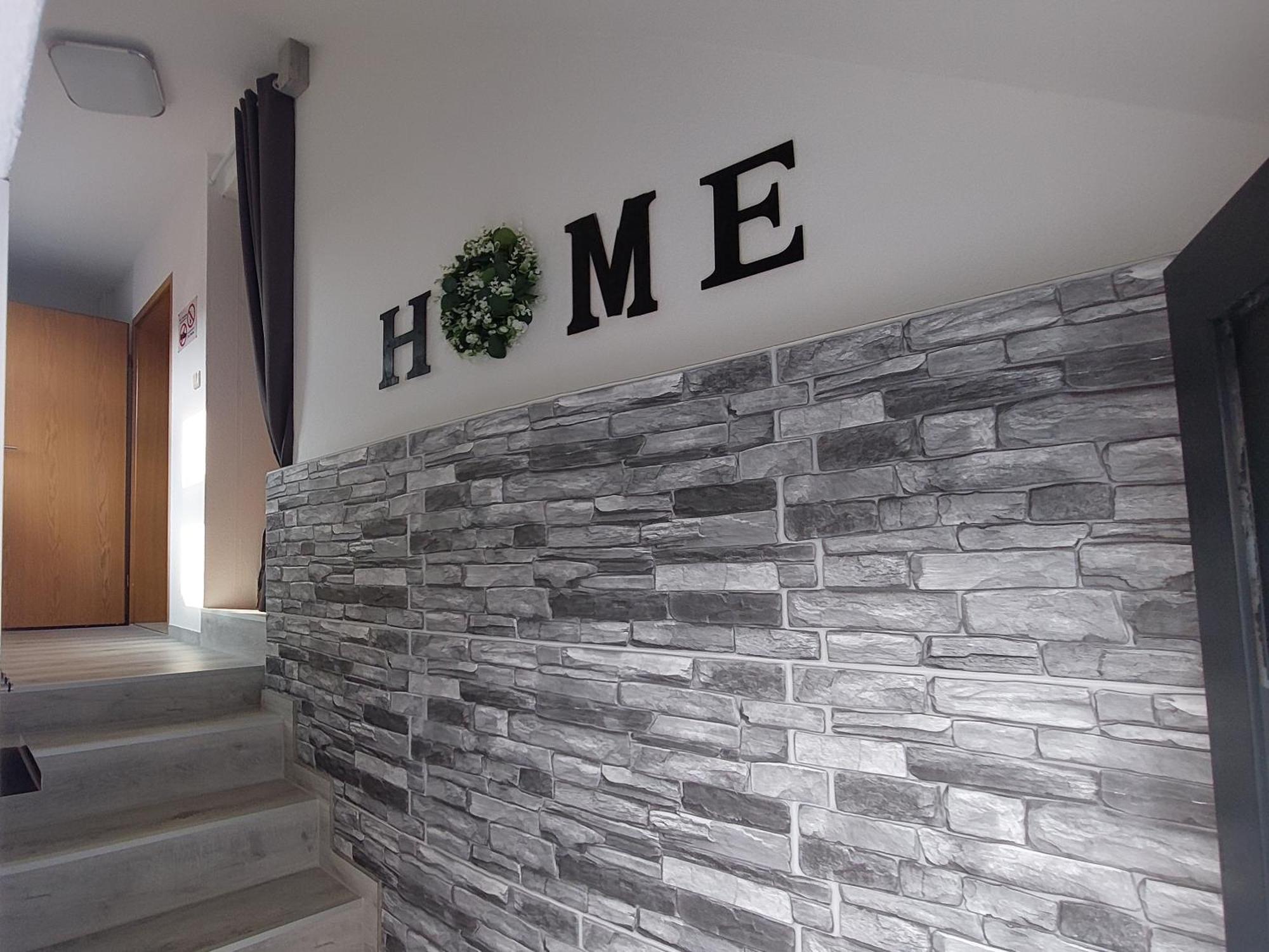 Modernes Appartement: Erfurt Autobahn Oasis
